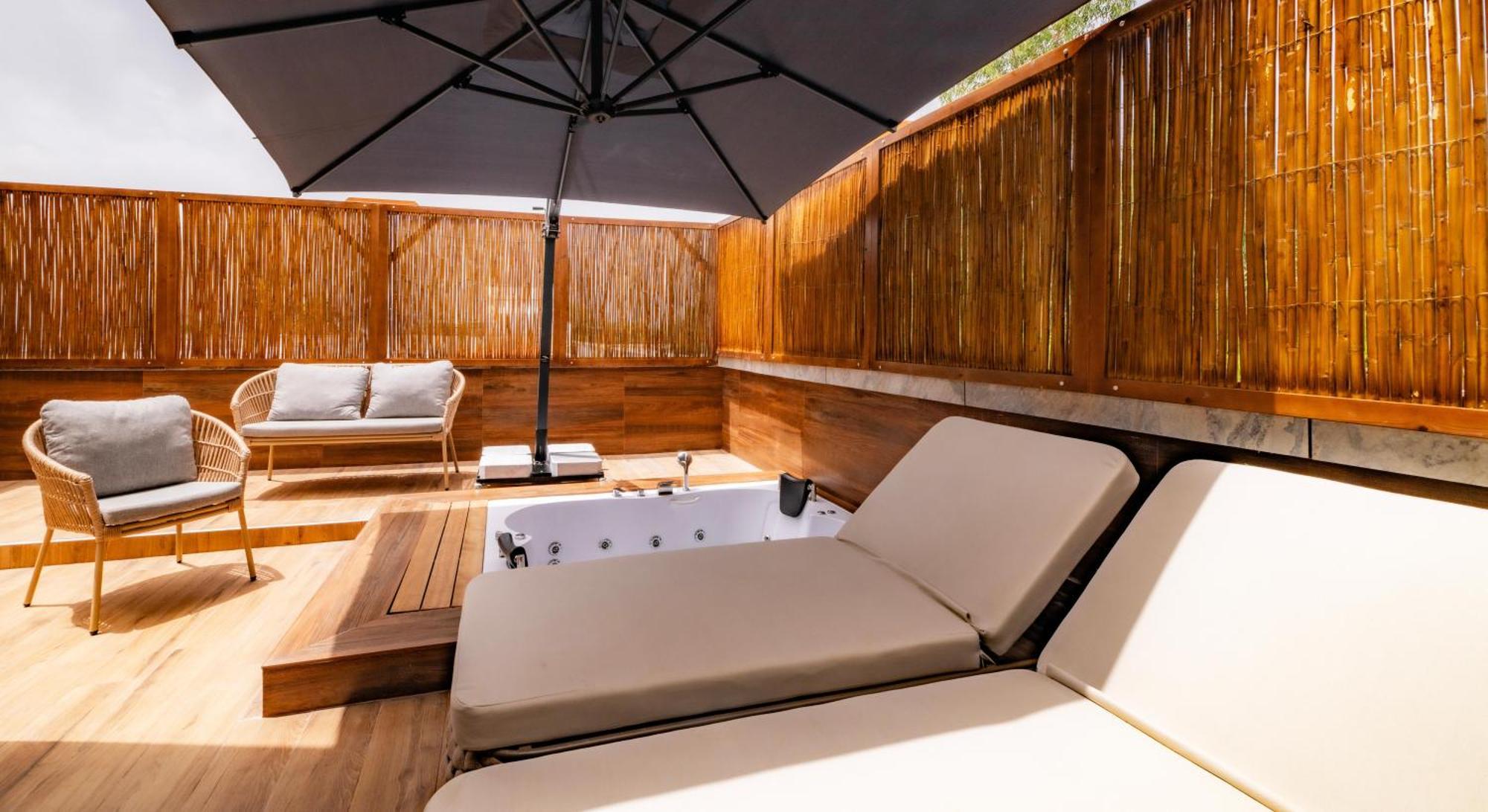 Suum Bodrum Hotel & Beach - Adult Only 外观 照片